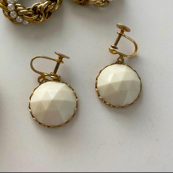 Vintage Gold and White Clip-on (or Pierced ears) Earrings - Picture 7 of 8